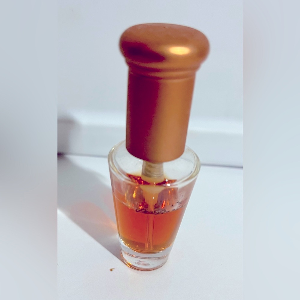 Tuscany per Donna by Estee Lauder 0.25 Fl. Oz. Eau de Parfum spray